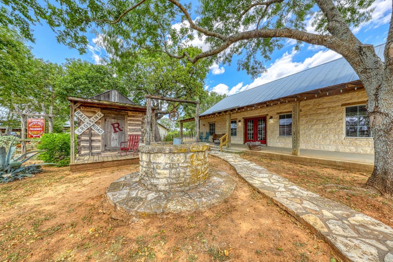 Historic Rocky Hill Apartment Fredericksburg Exterior foto