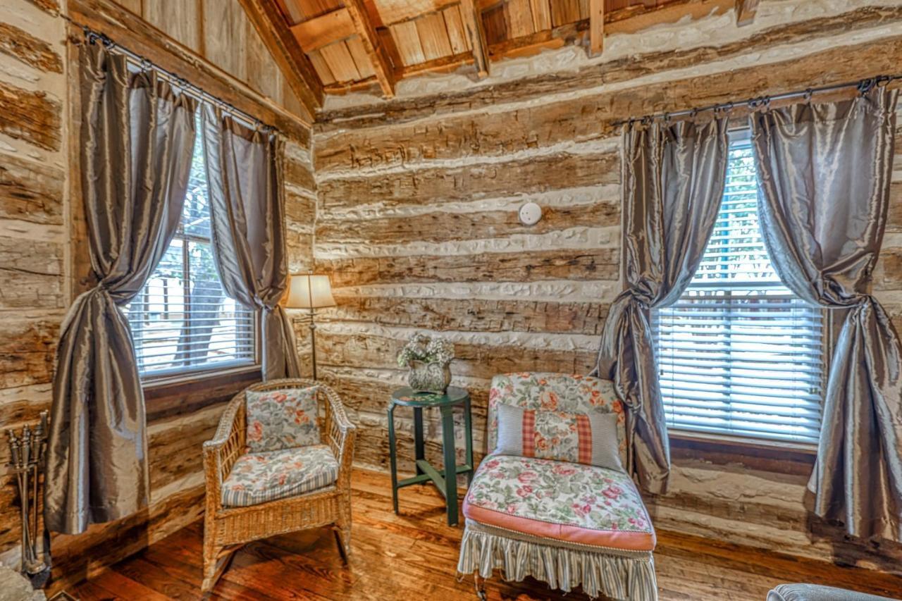 Historic Rocky Hill Apartment Fredericksburg Exterior foto